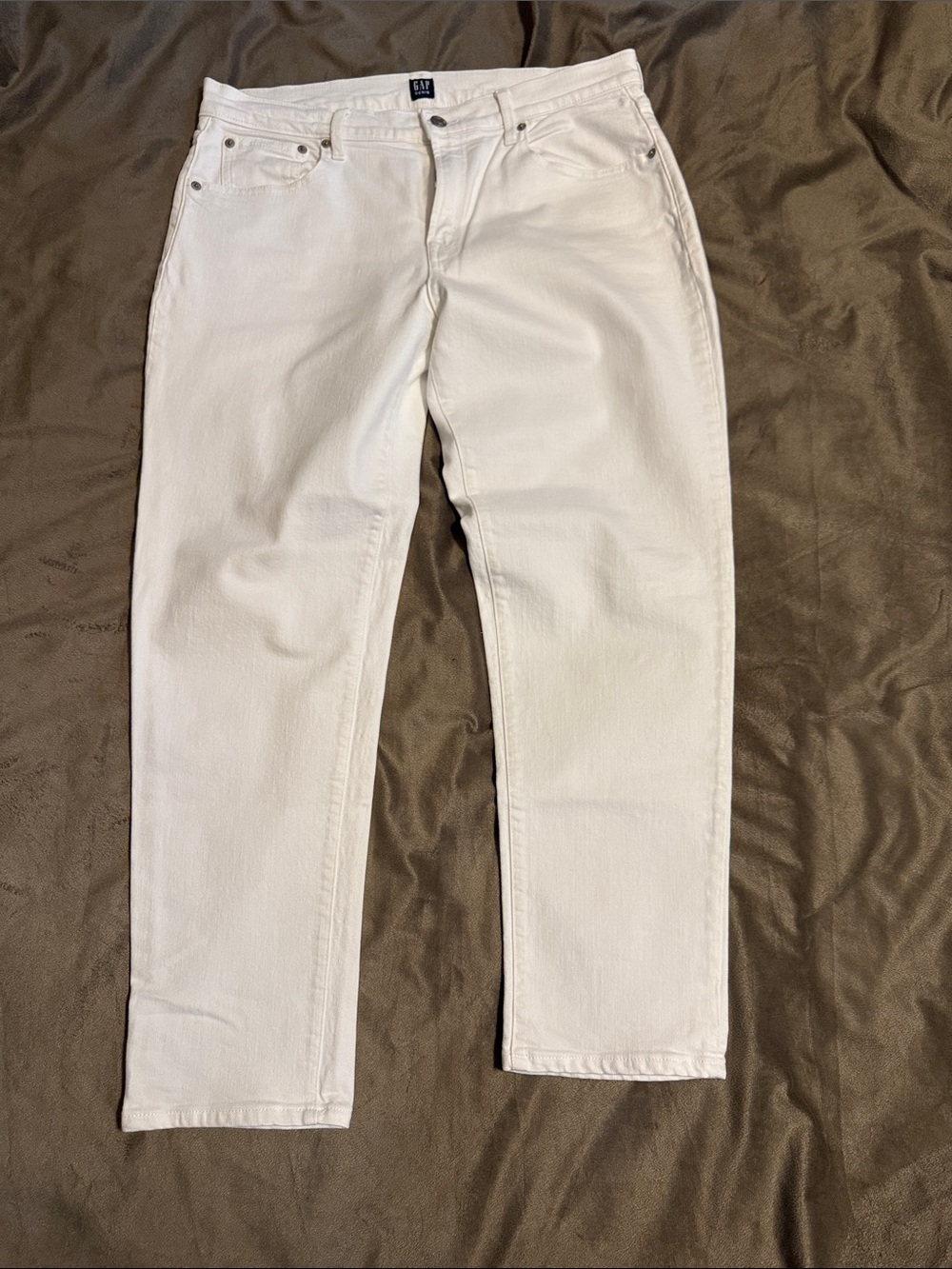 Gap Women’s Girlfriend Jean, Size 12/31, excellent condition